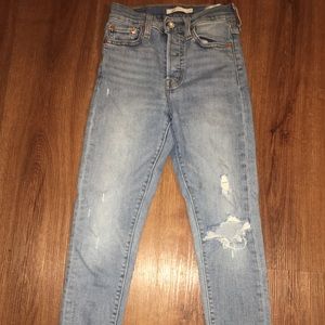 Levi wedgie skinny jeans